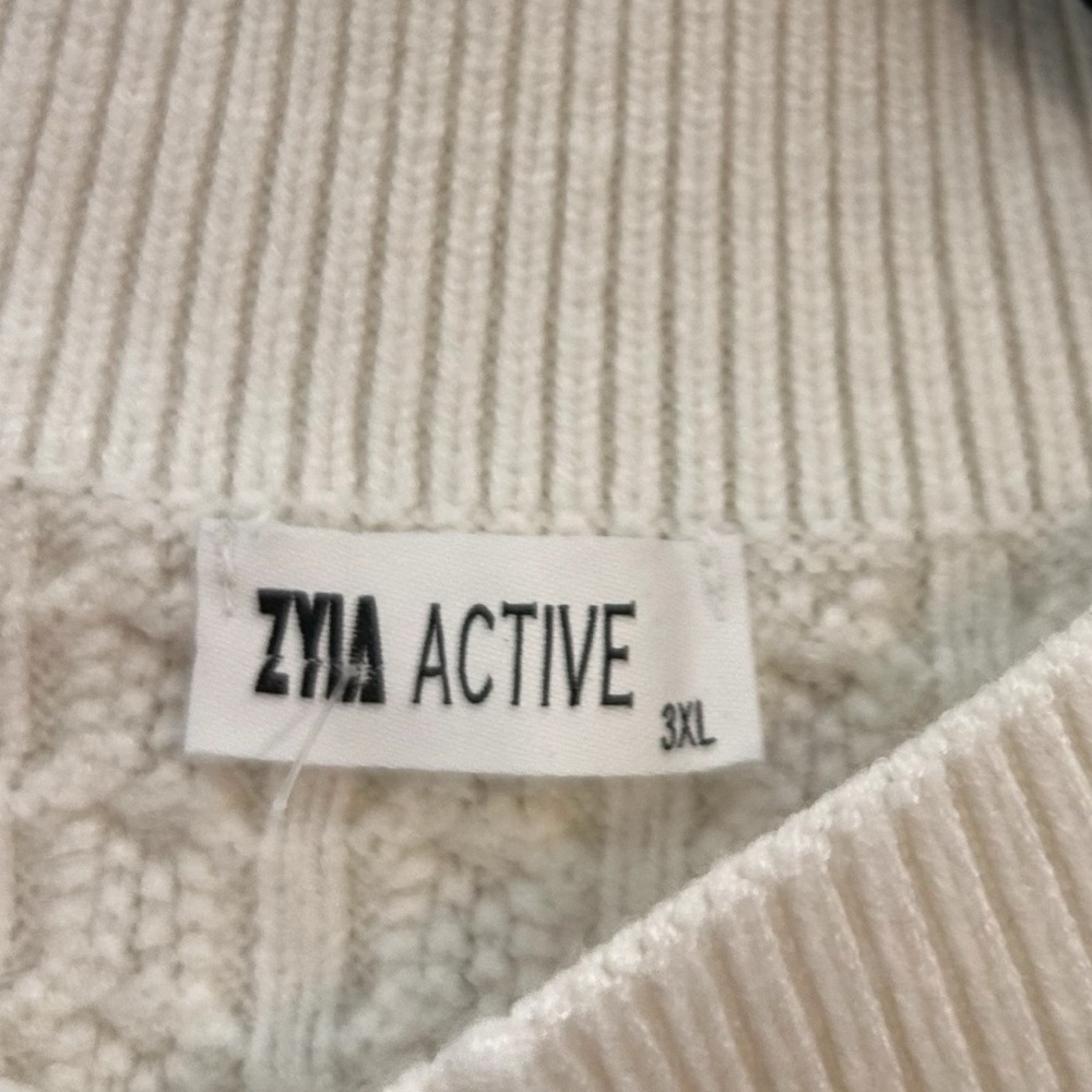 ZYIA Active Cream Esme Sweater- Size XXXL - Picture 9 of 12